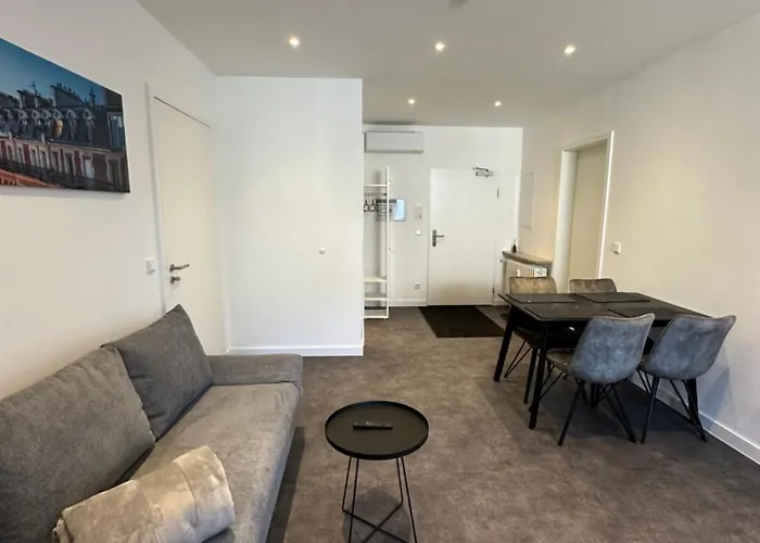 Ap 1 - Living Apartment Houses