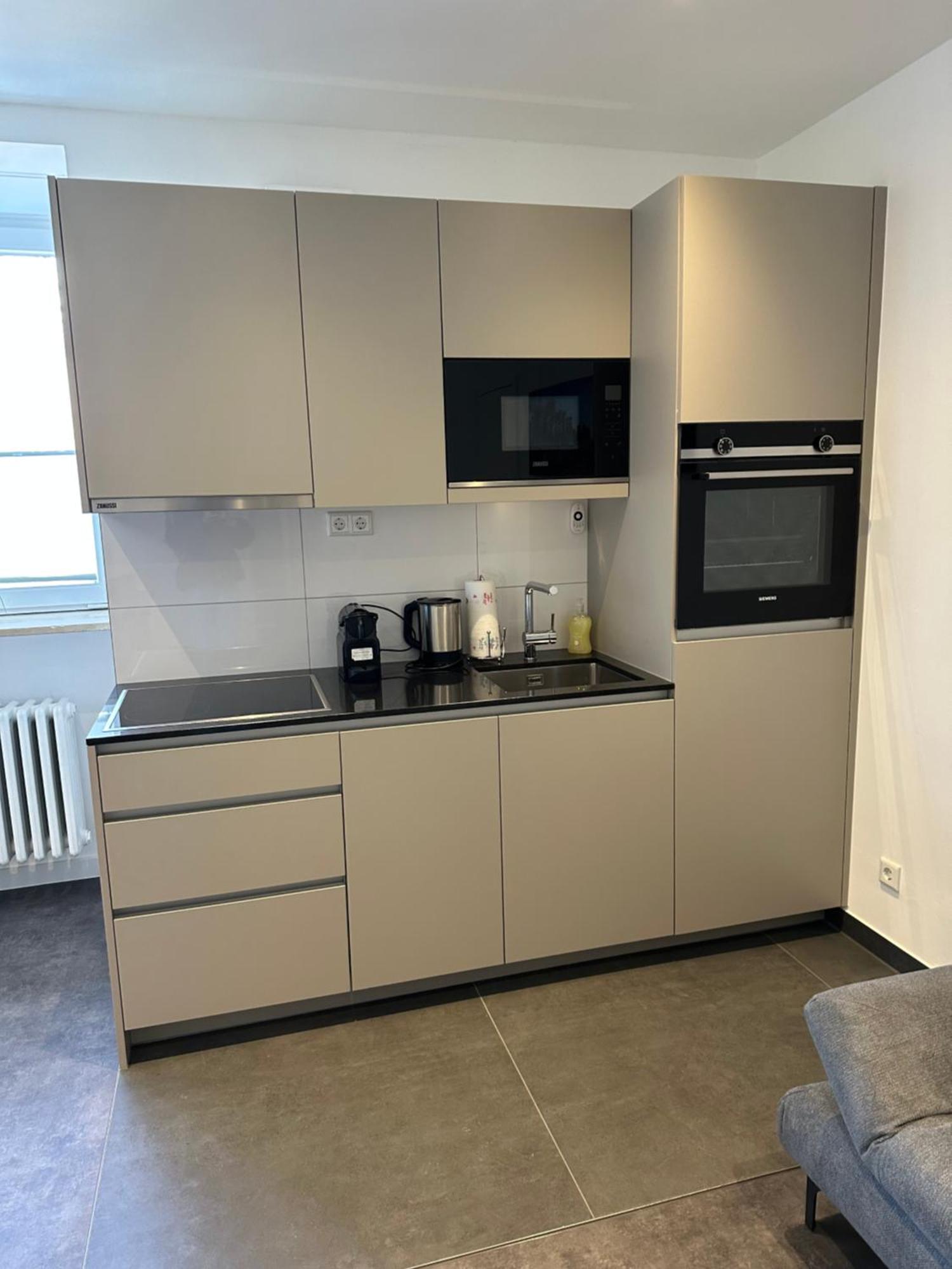 Ap 1 - Living Apartment